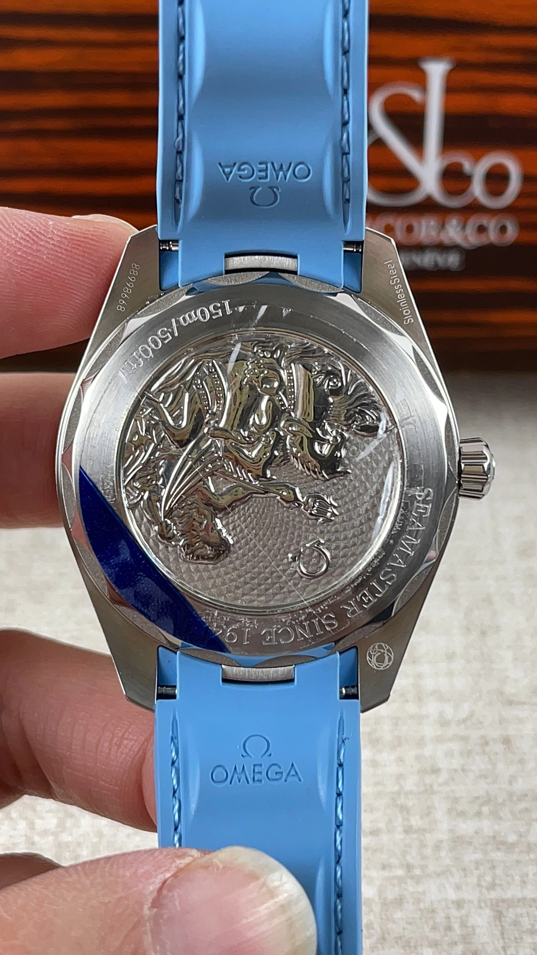 UrbanChic CBD Factory Omega Seamaster Aqua Terra 150M 41mm Summer Blue Teak Dial Smooth Bezel Light Blue Rubber Strap(220.12.41.21.03.008) 1:1 Super Clone – Dandong 8900 Movement 262